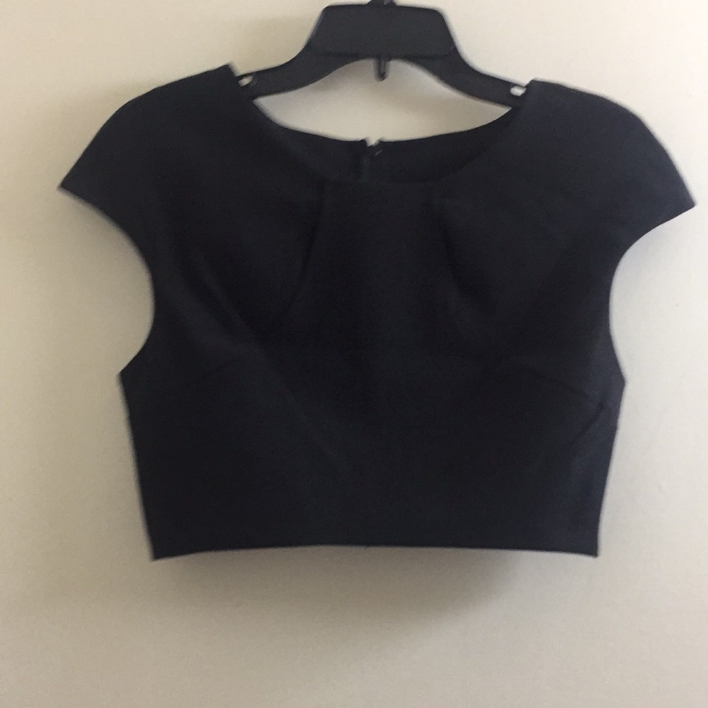 Crop top! Francesca’s! Size small! Ship same day!